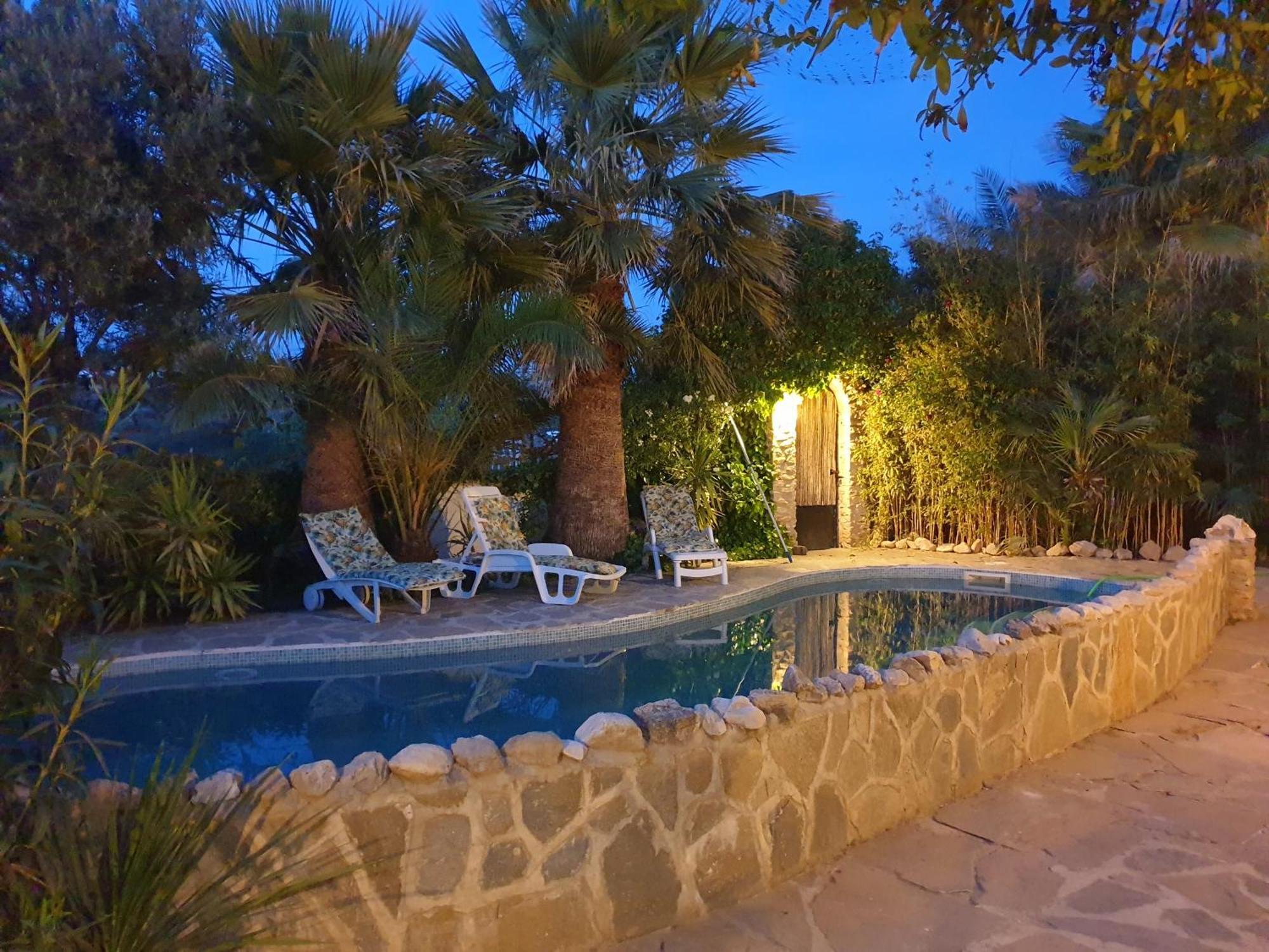 Cortijo Paraiso Charcon Higuera Cameră foto